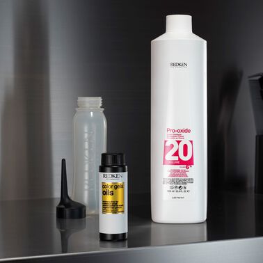PRO-OXIDE CREAM DEVELOPERS - Color Gels Oils | L'Oréal Partner Shop